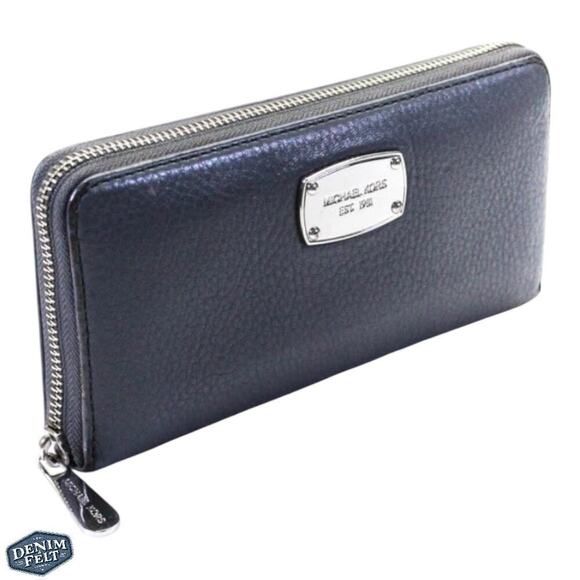 Michael Kors Gray Pebble Leather Large Zip Around Multi Pockets Wallet - Picture 2 of 9